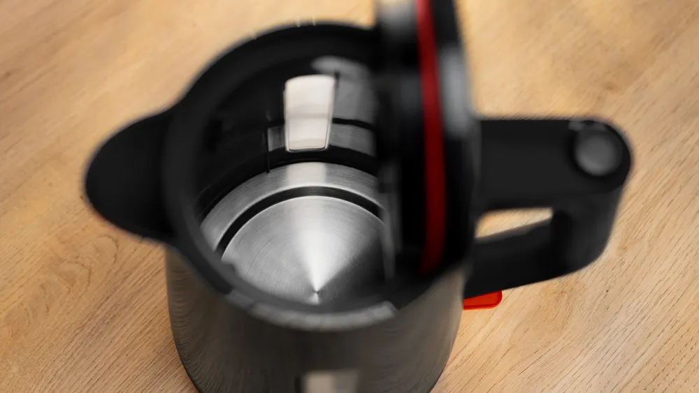 ⁦קומקום חשמלי 1.7 ליטר Bosch בוש TWK1M123 מתצוגה⁩ – תמונה ⁦3⁩